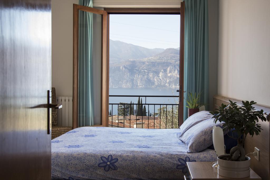 Casa Bianca Otel Malcesine Dış mekan fotoğraf