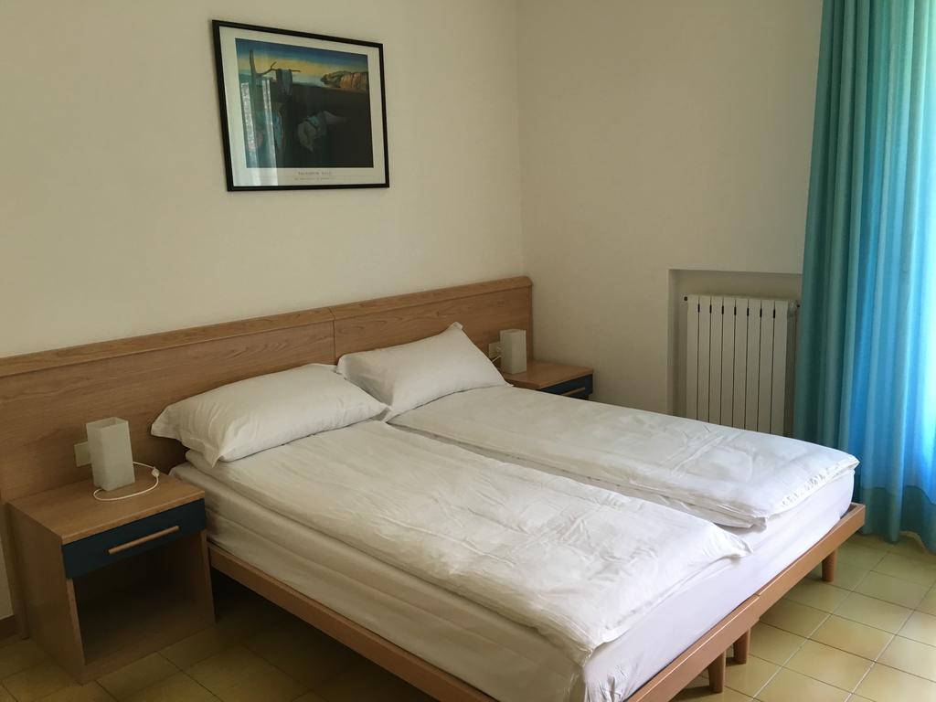 Casa Bianca Otel Malcesine Dış mekan fotoğraf
