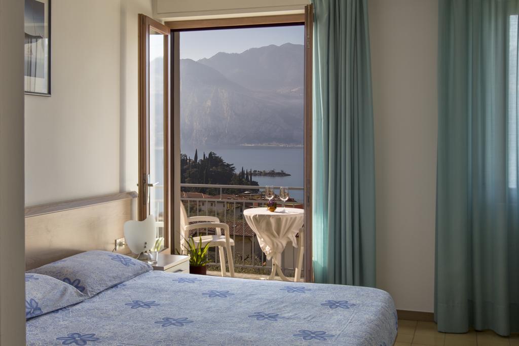 Casa Bianca Otel Malcesine Dış mekan fotoğraf